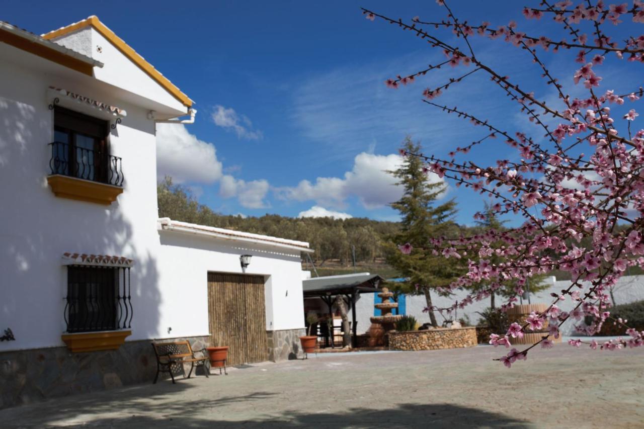 Casa De Las Montanas Villanueva del Trabuco Extérieur photo