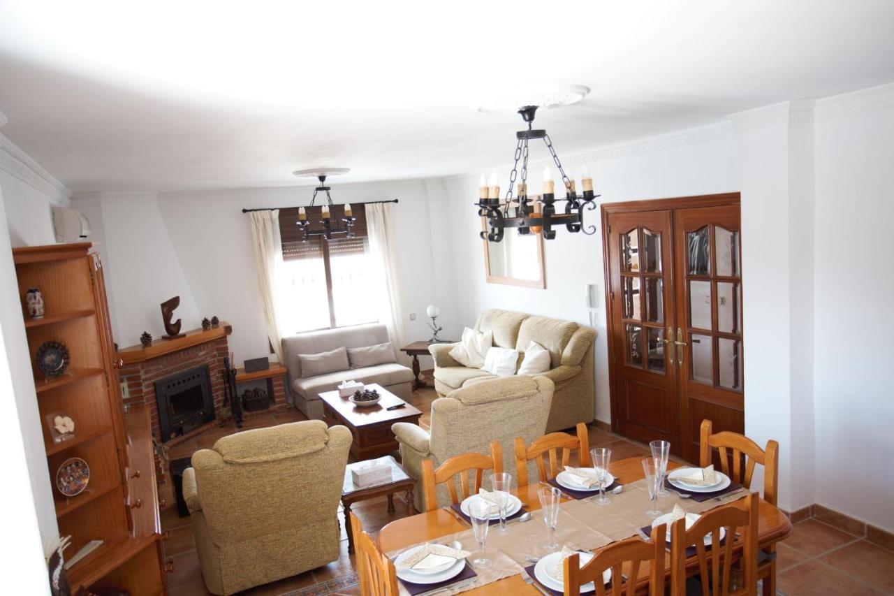 Casa De Las Montanas Villanueva del Trabuco Extérieur photo